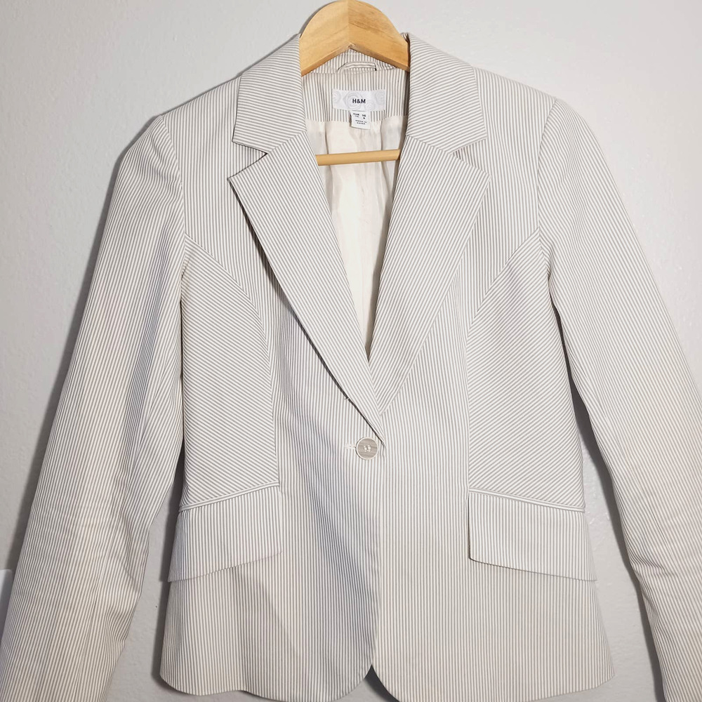 H&M Formal Career Striped Front Pockets Cream Gray White Size 6 Blazer Jacket